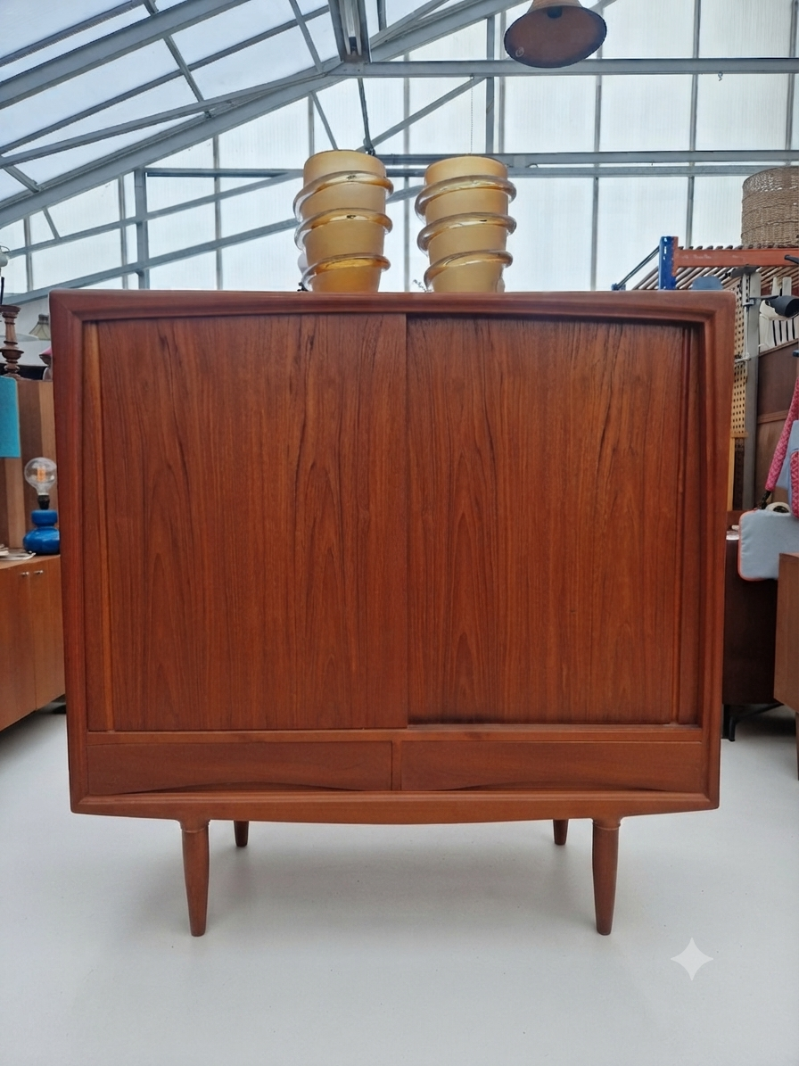 Vintage wandkast 120cm van Axel Christensen voor ACOmobel
