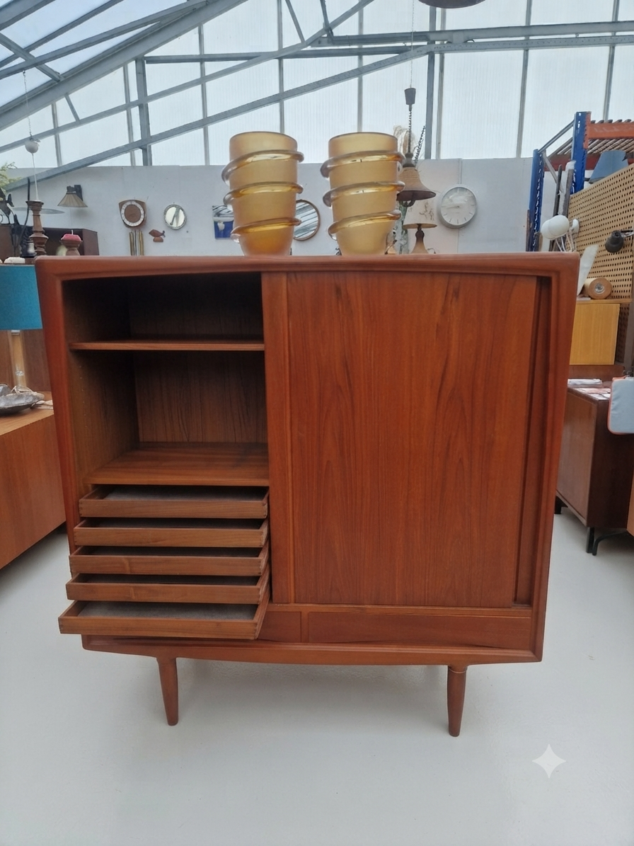 Vintage wandkast 120cm van Axel Christensen voor ACOmobel - Afbeelding 5