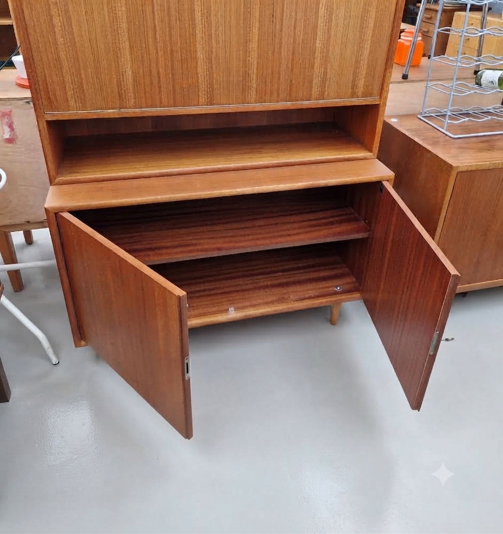 Hoge Vintage wandkast 191cm
