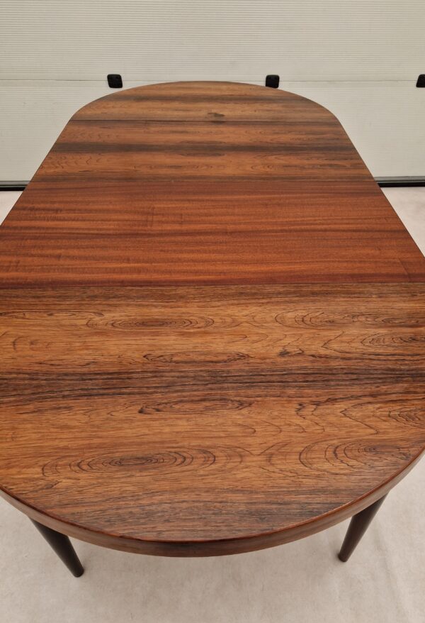 Vintage round table rosewood by Kai Kristiansen