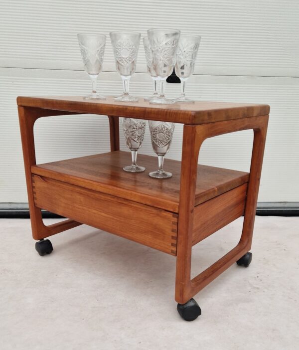 Vintage teakhouten trolley Salling stolefabrik Durup
