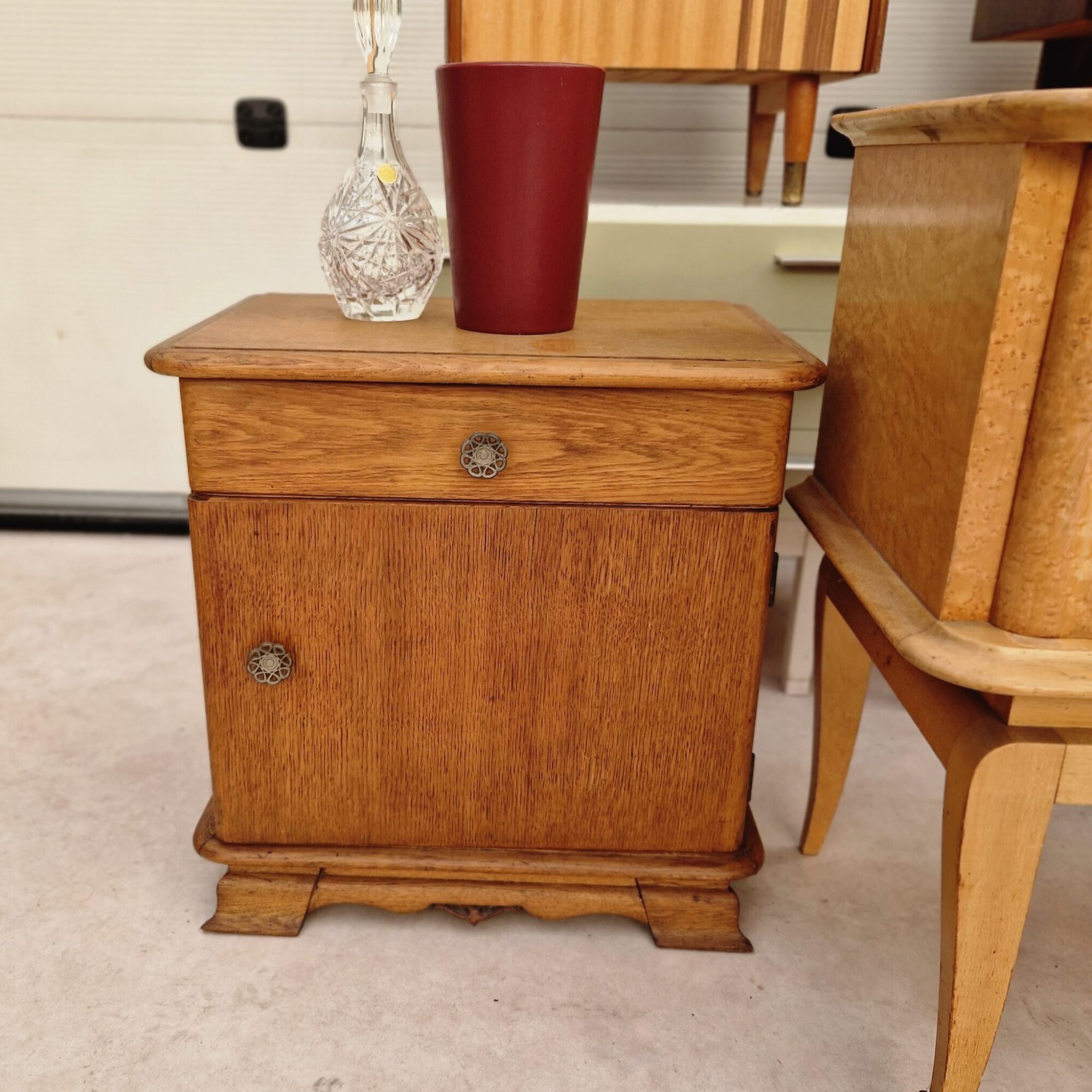 diverse Vintage nachtkastjes