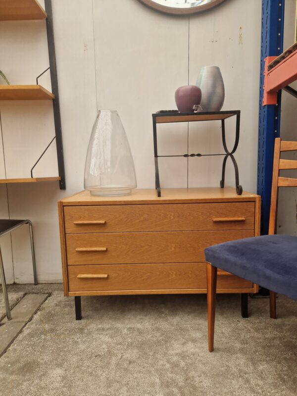 Vintage lichthouten ladekast 96cm