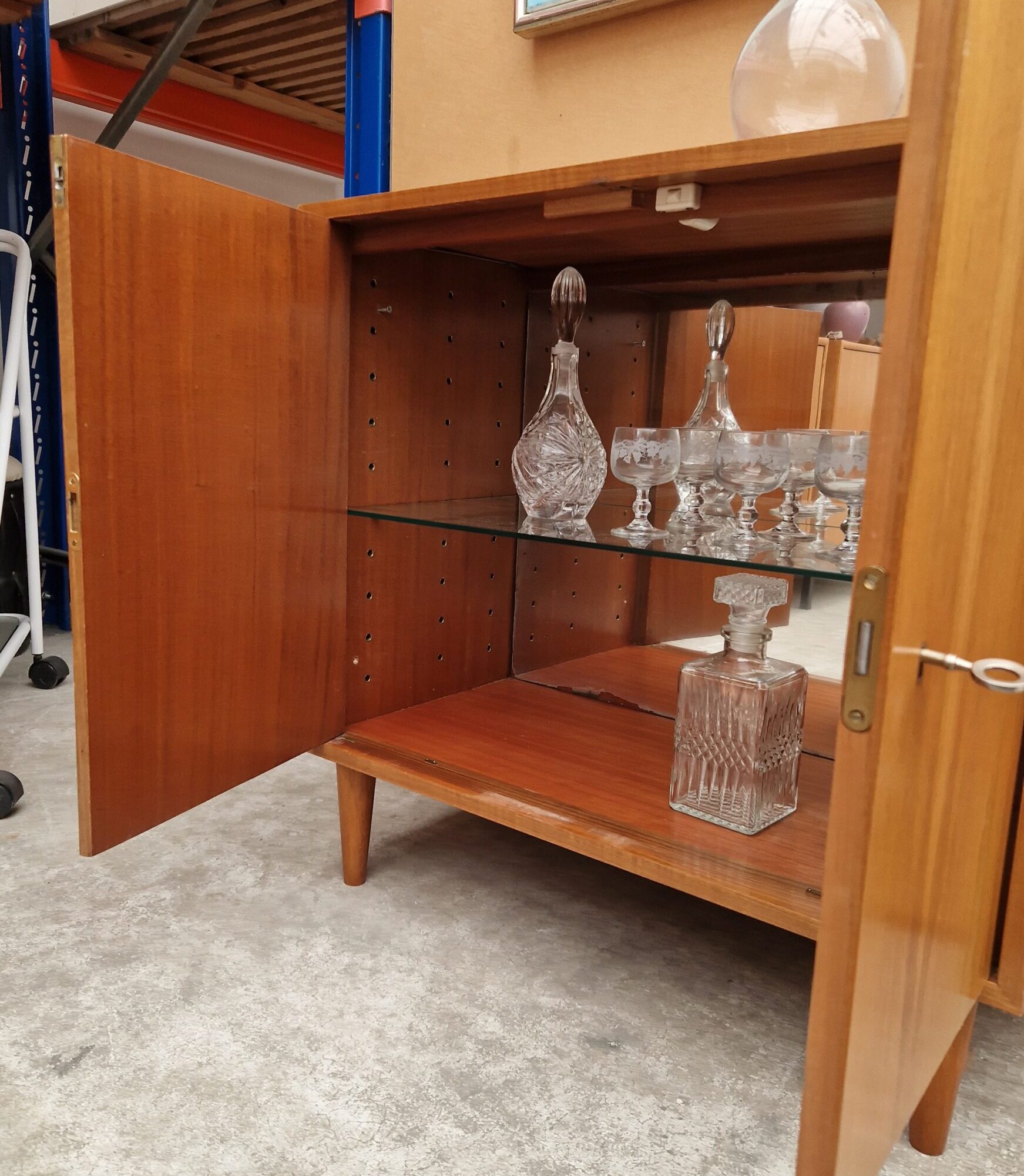 Vintage drankenkastje