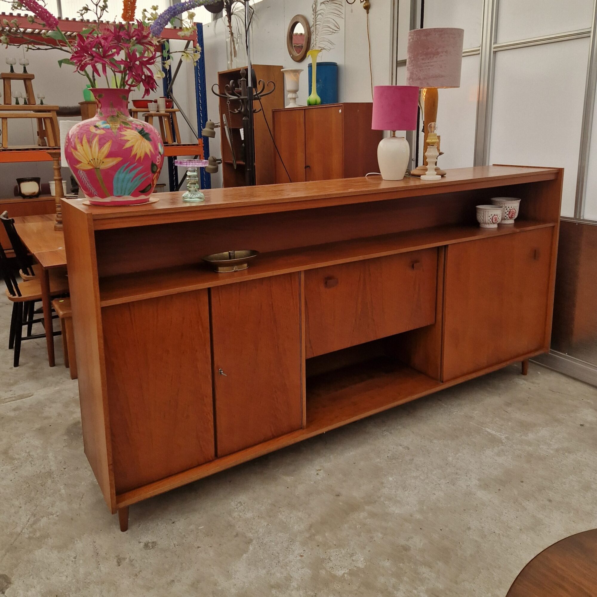 Vintage wandkast 240cm