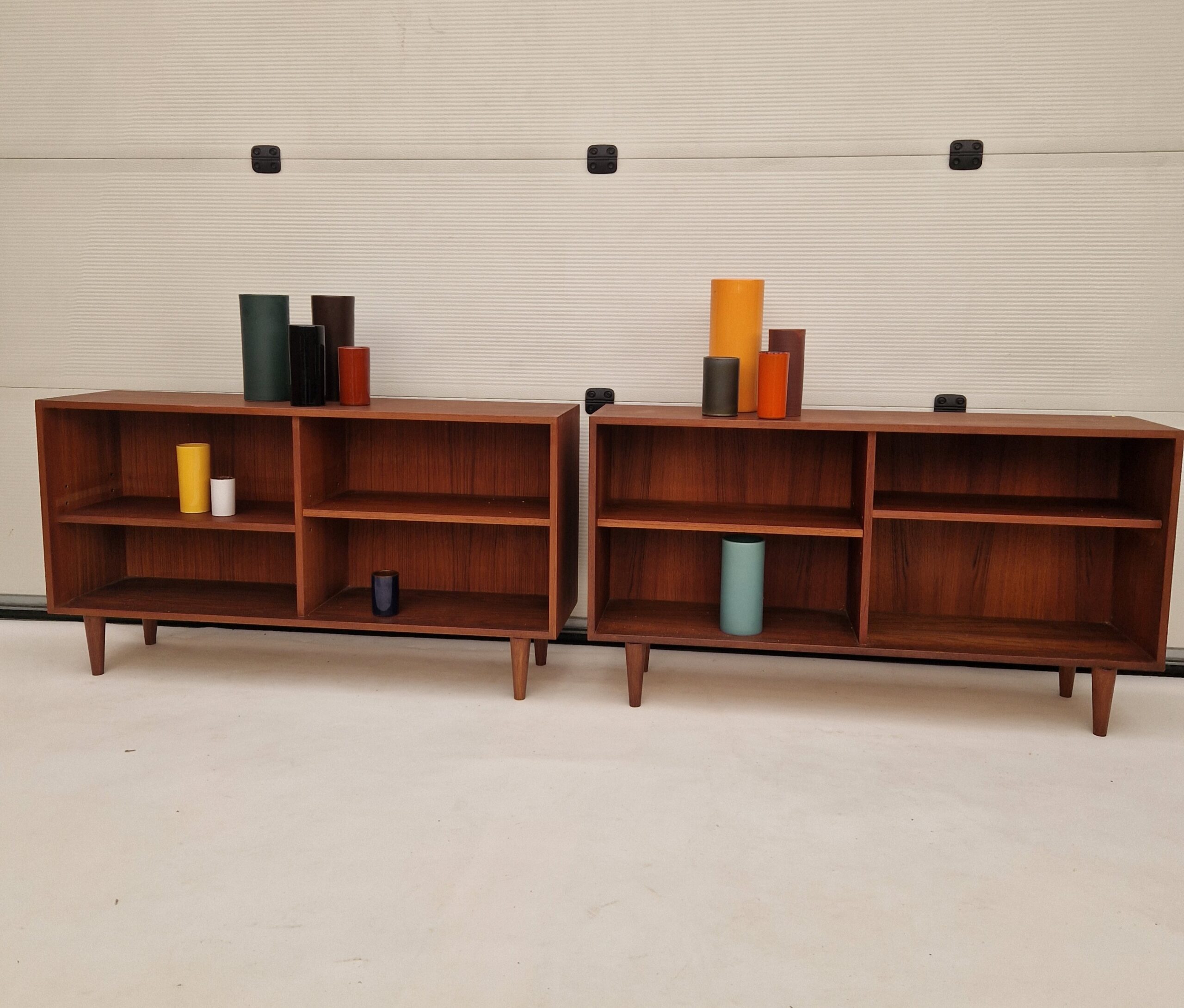 Twee open vintage kastjes 120cm met verstelbare planken - Afbeelding 7