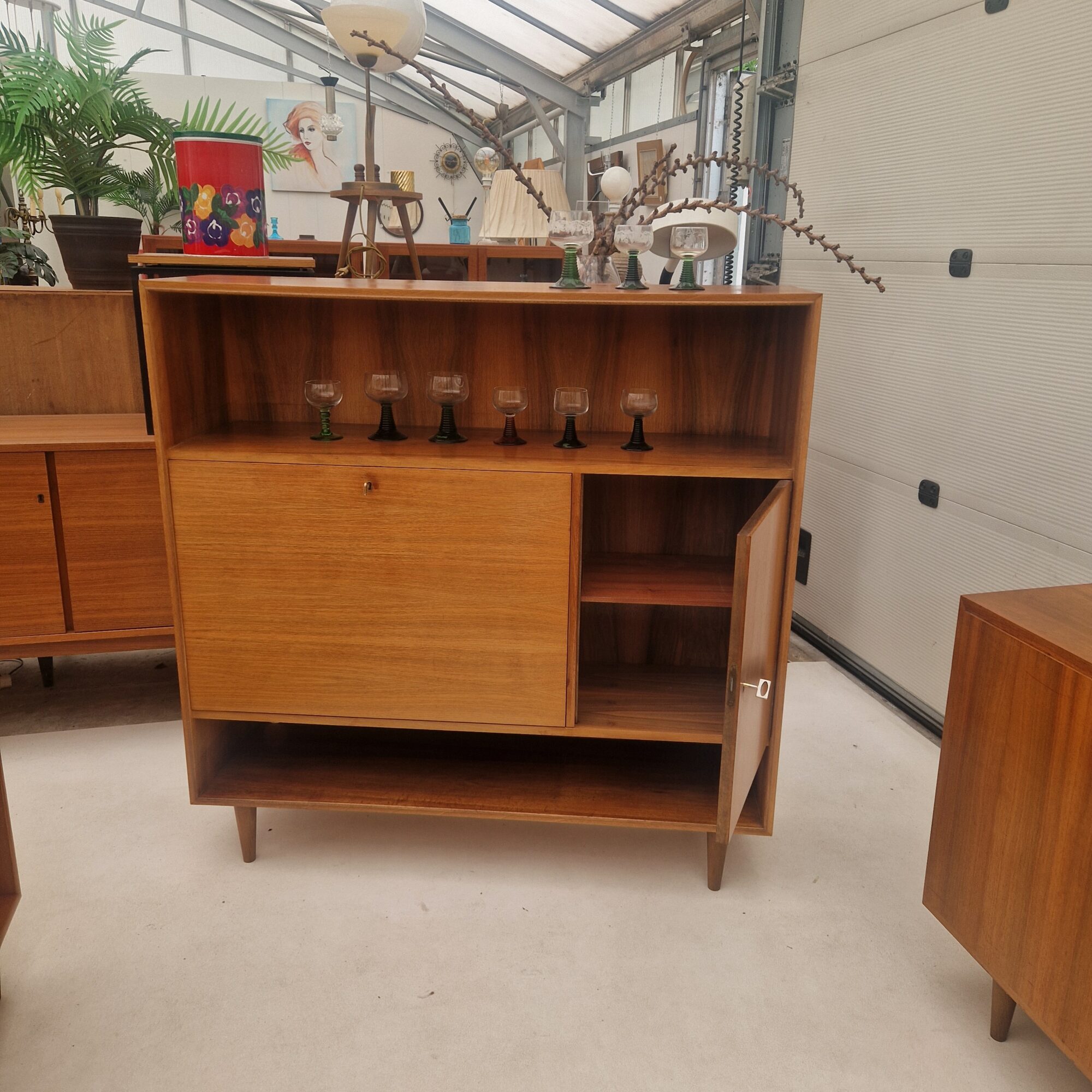 Mooie Vintage wandkast 120cm