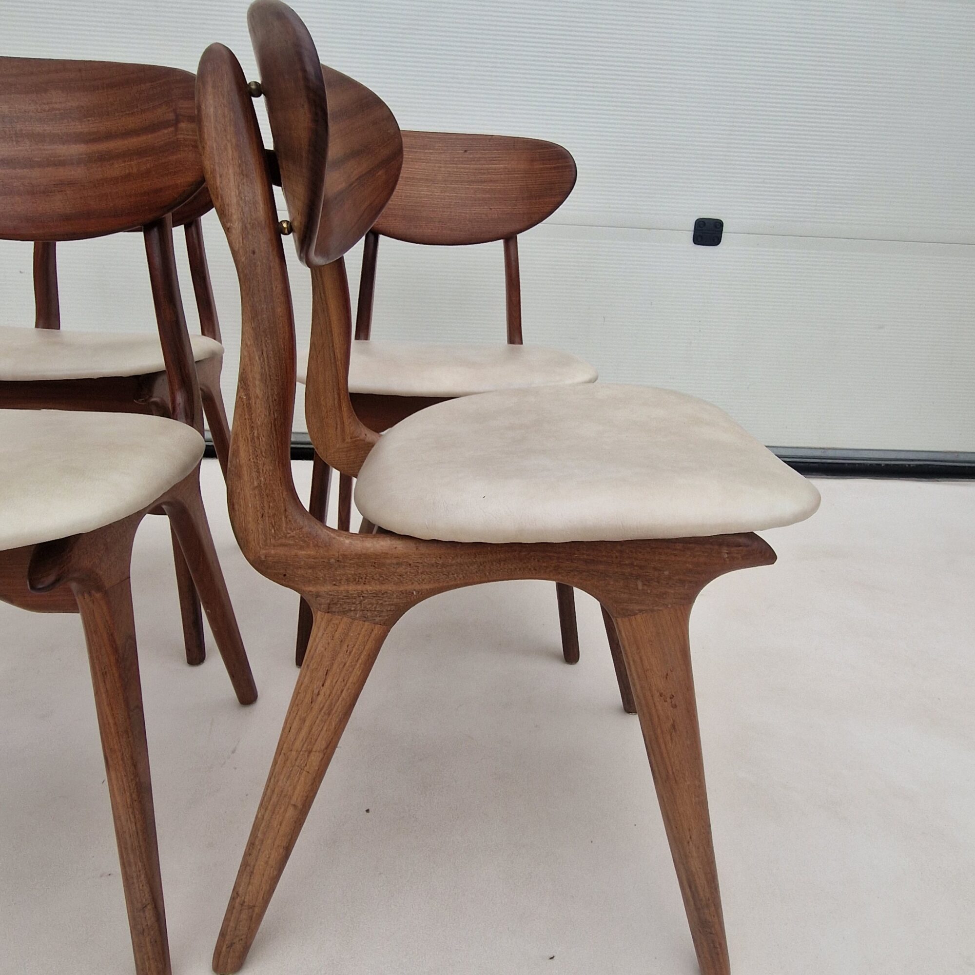 Louis van Teeffelen eetkamerstoelen
