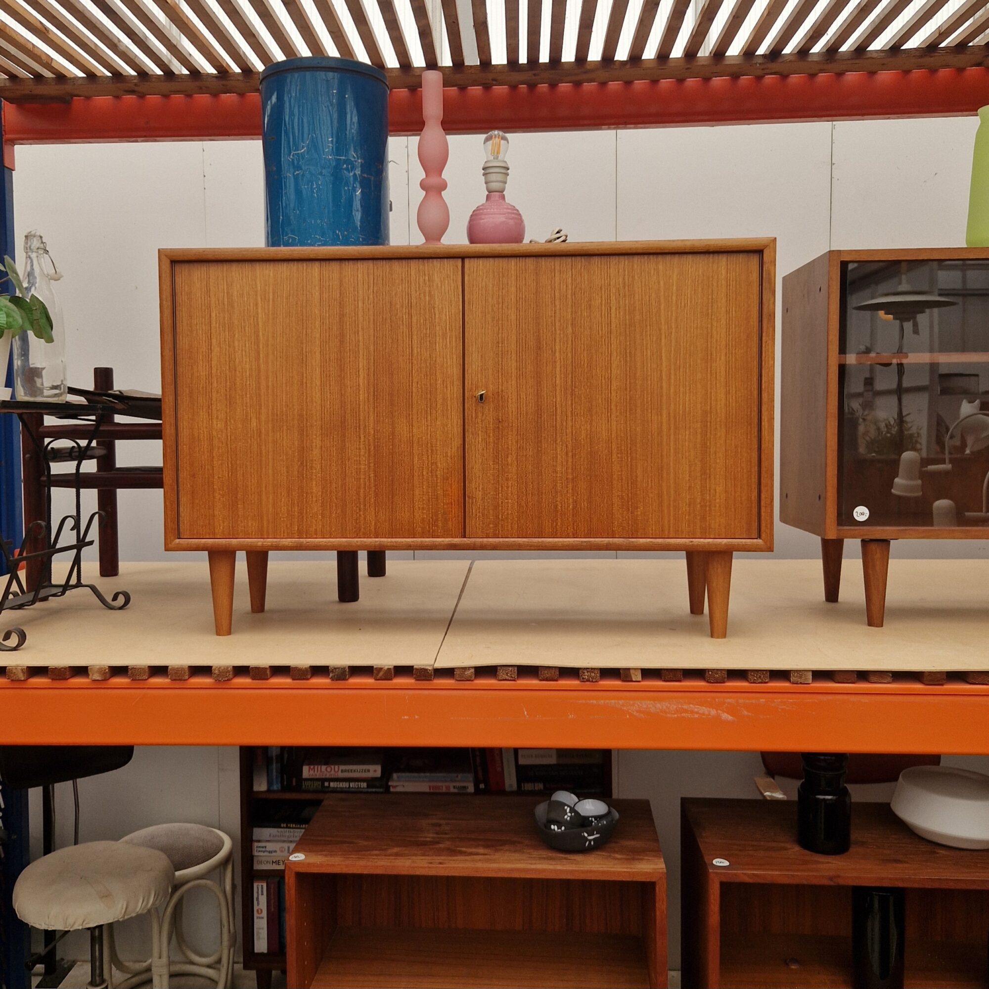 Leuk vintage kastje 90cm
