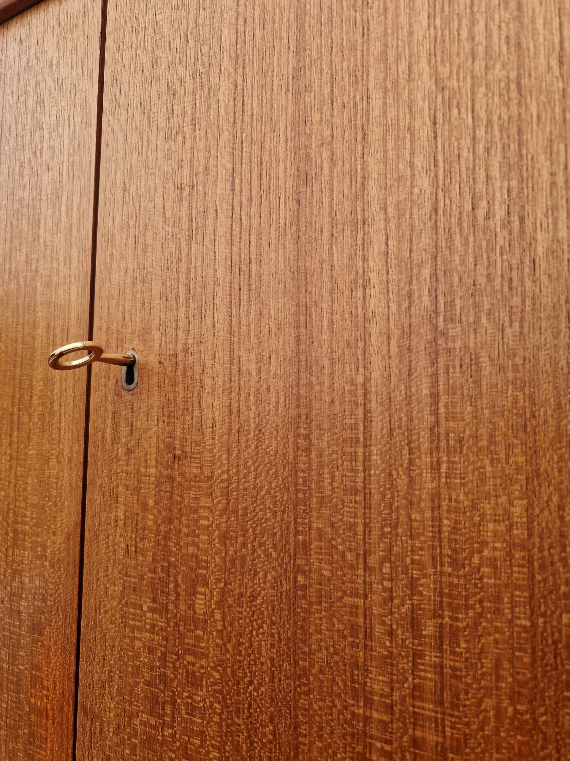 Leuk vintage kastje 90cm