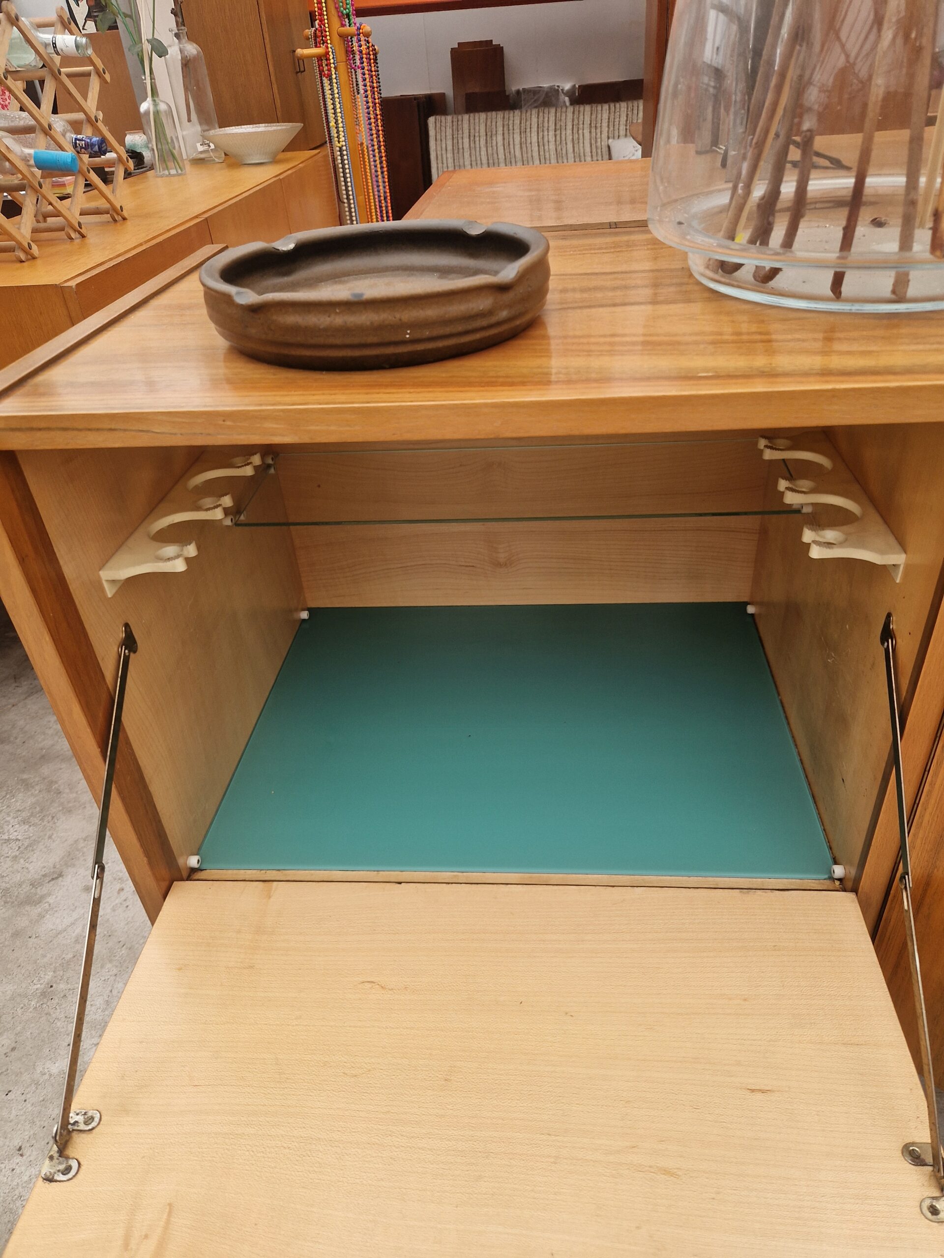 leuk vintage dressoir 210m