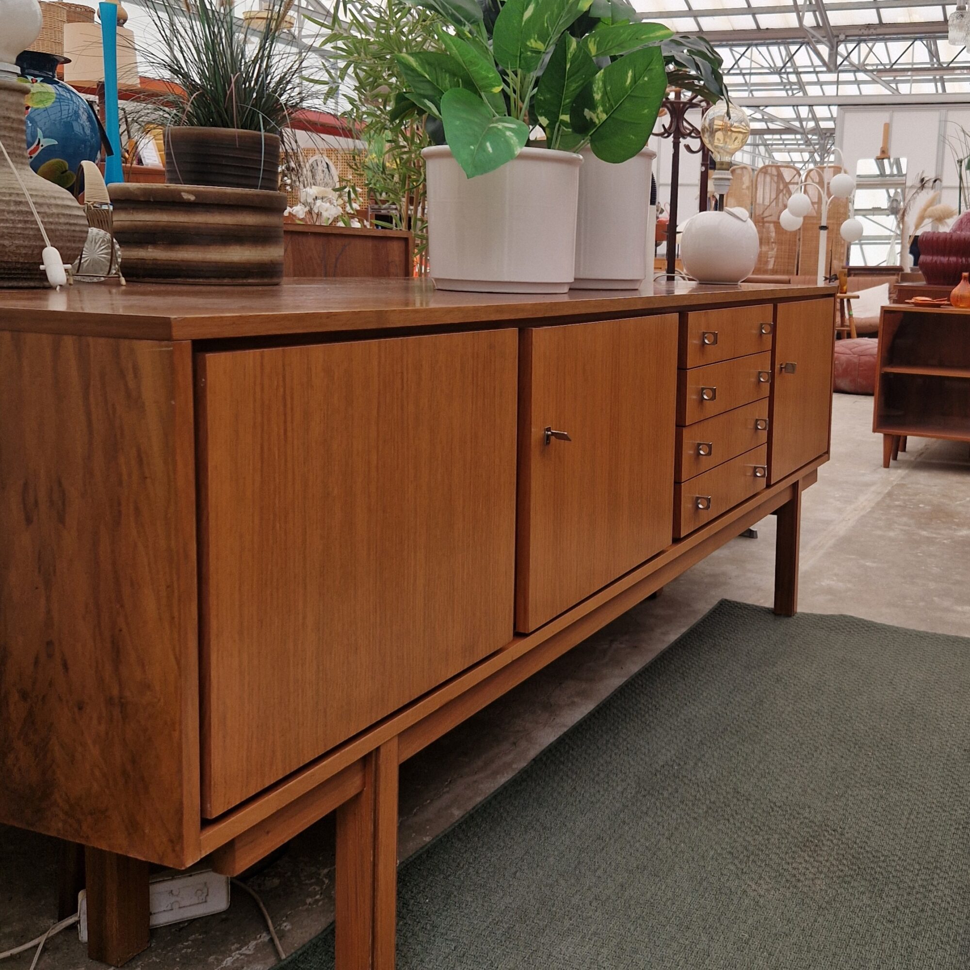 Vintage dressoir 236cm