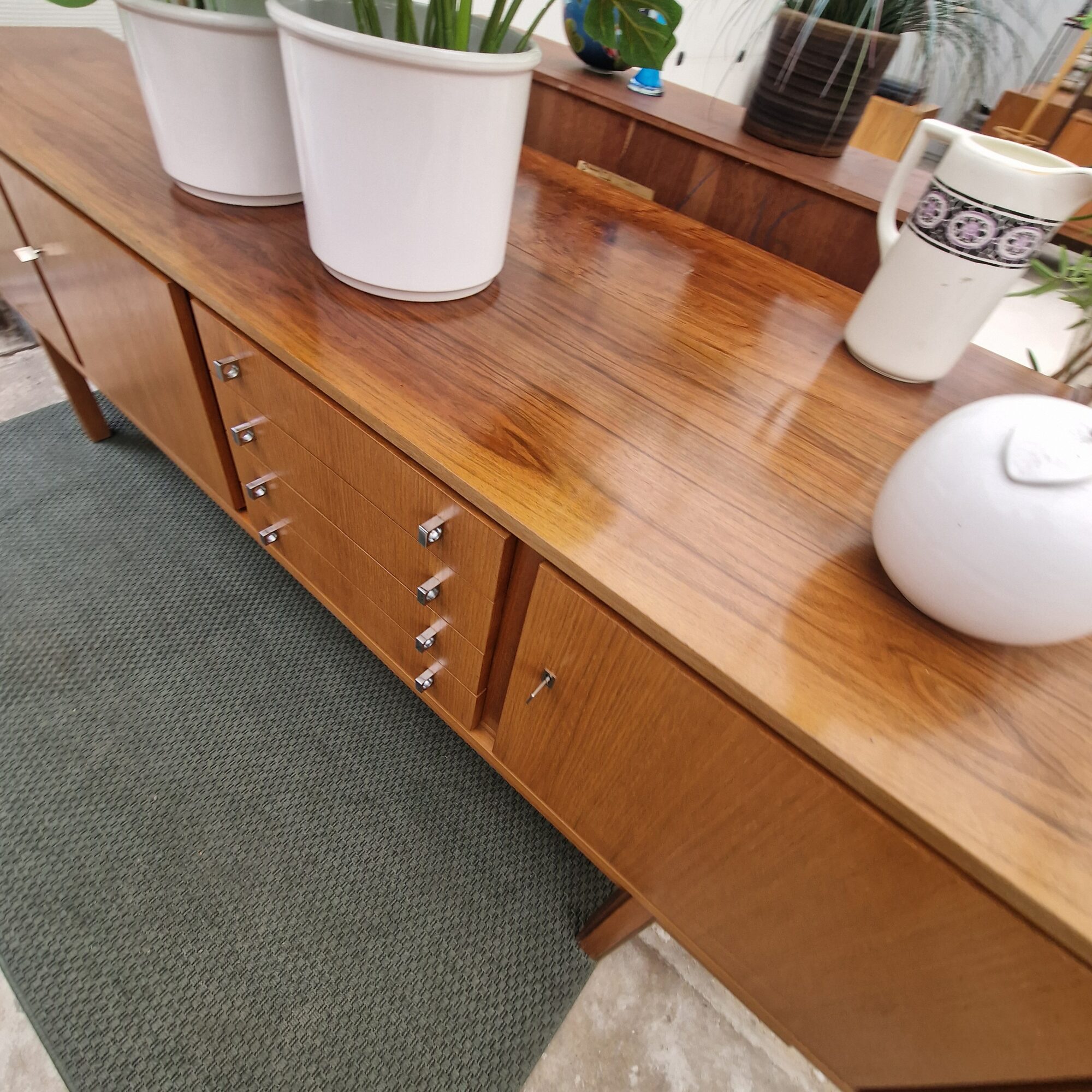 Vintage dressoir 236cm