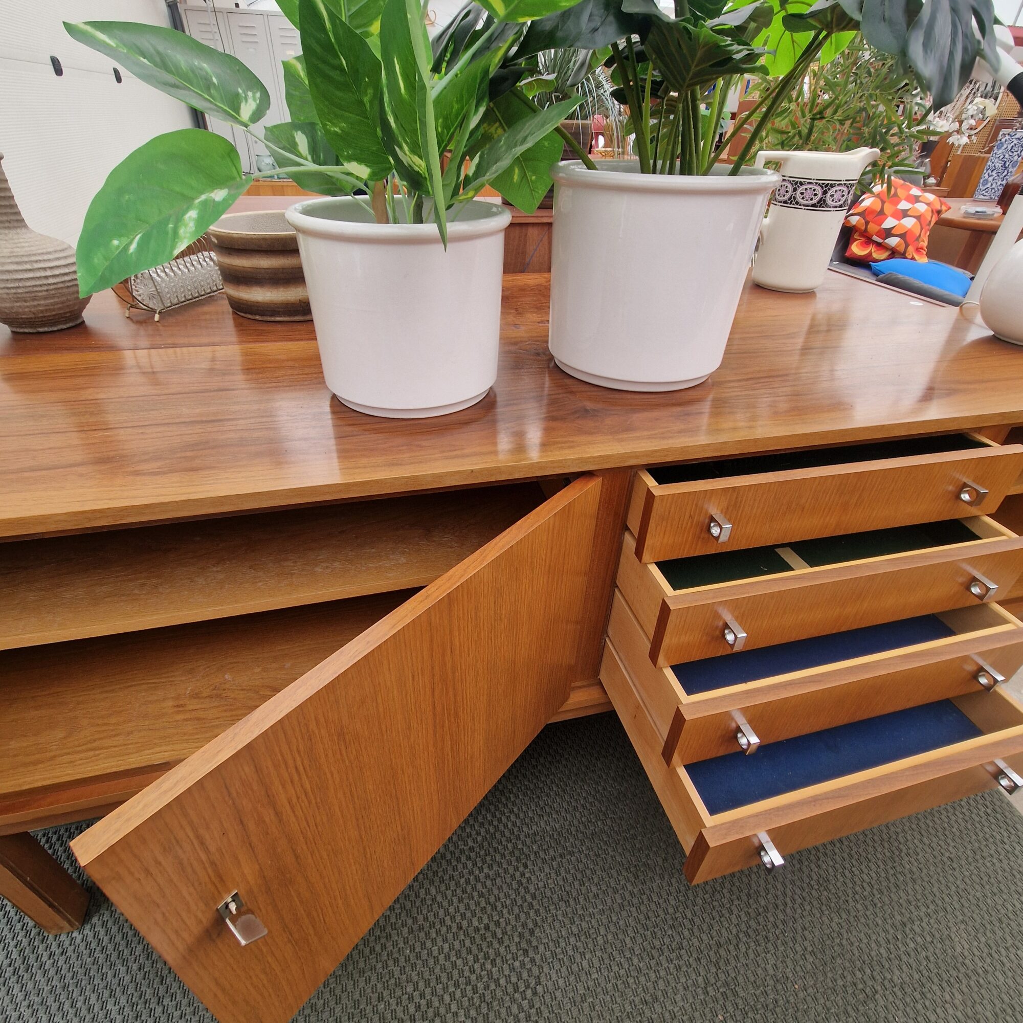Vintage dressoir 236cm
