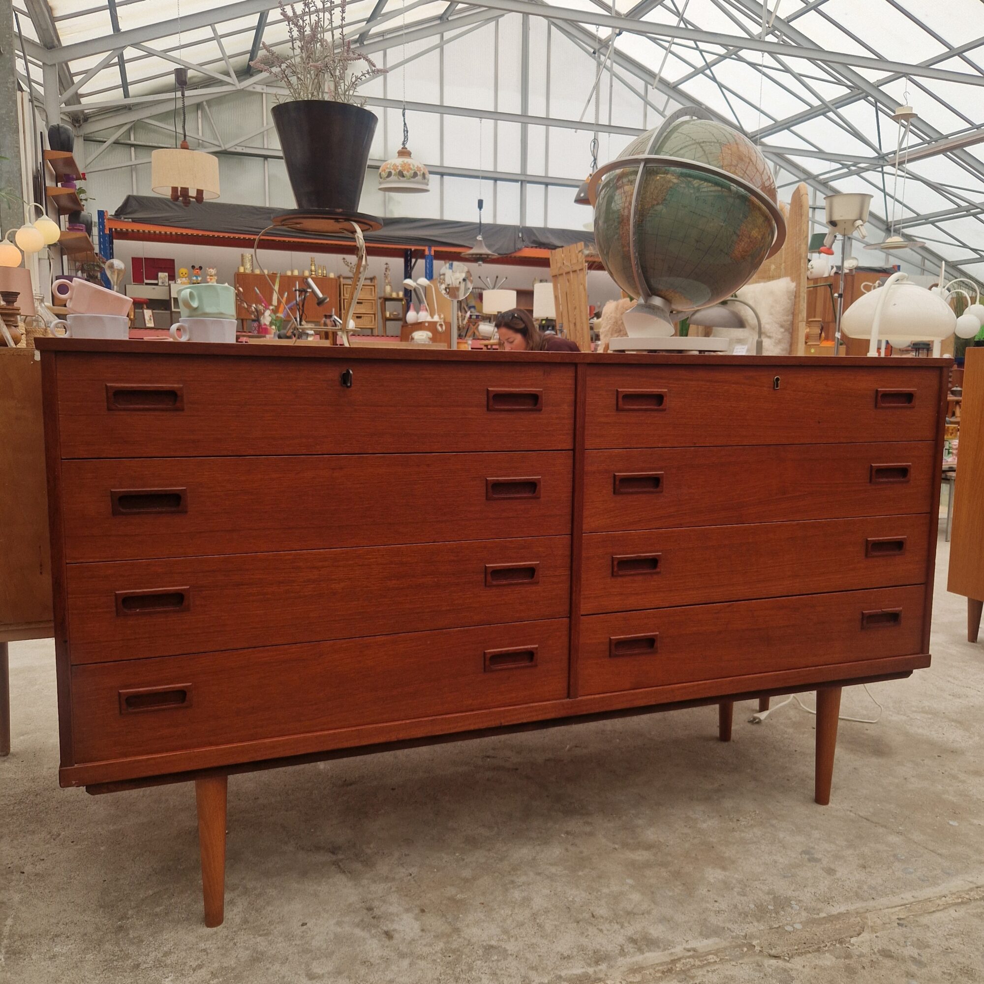 Vintage ladekast met 8 laden, 150cm