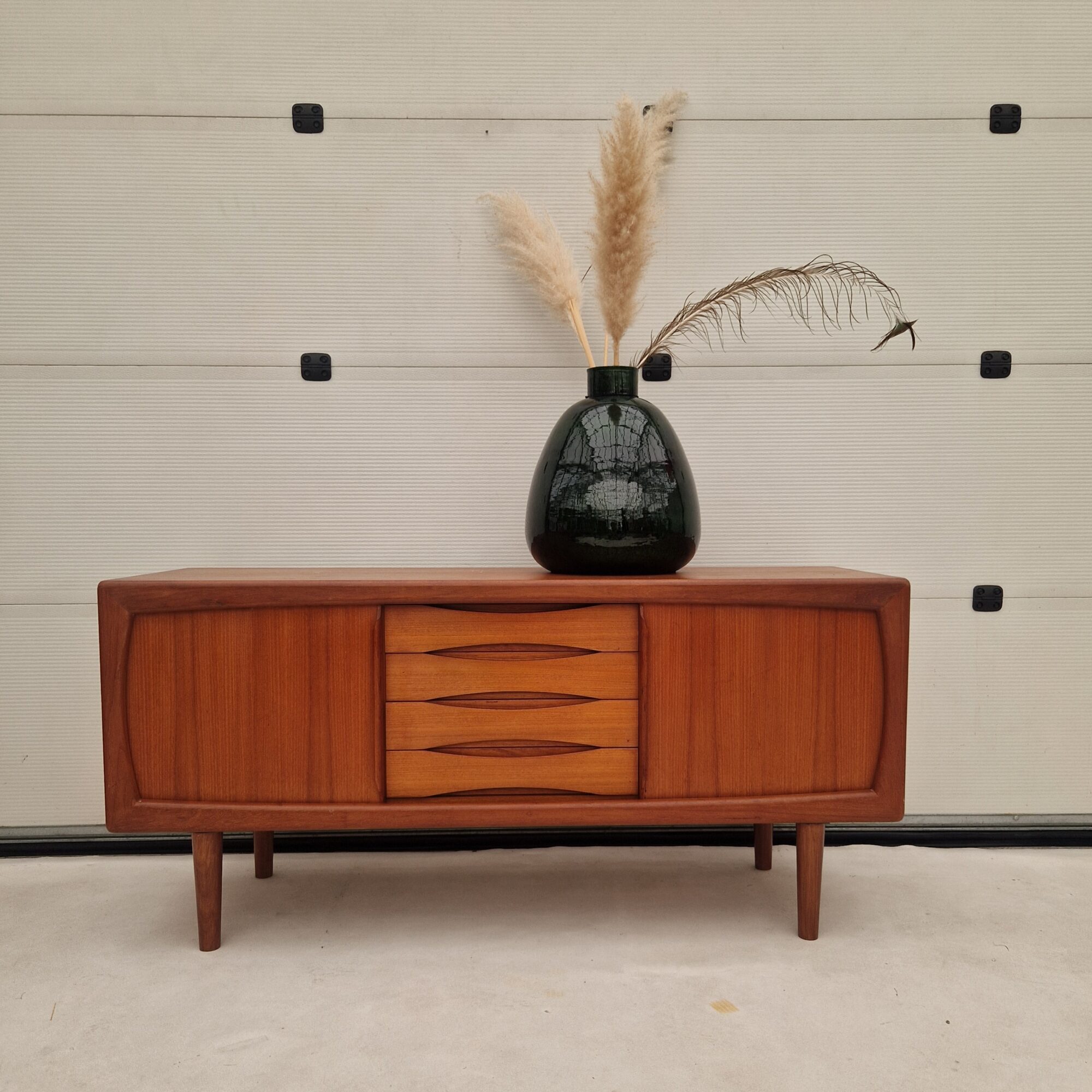 Vintage dressoir 160cm van Dyrlund Danish design