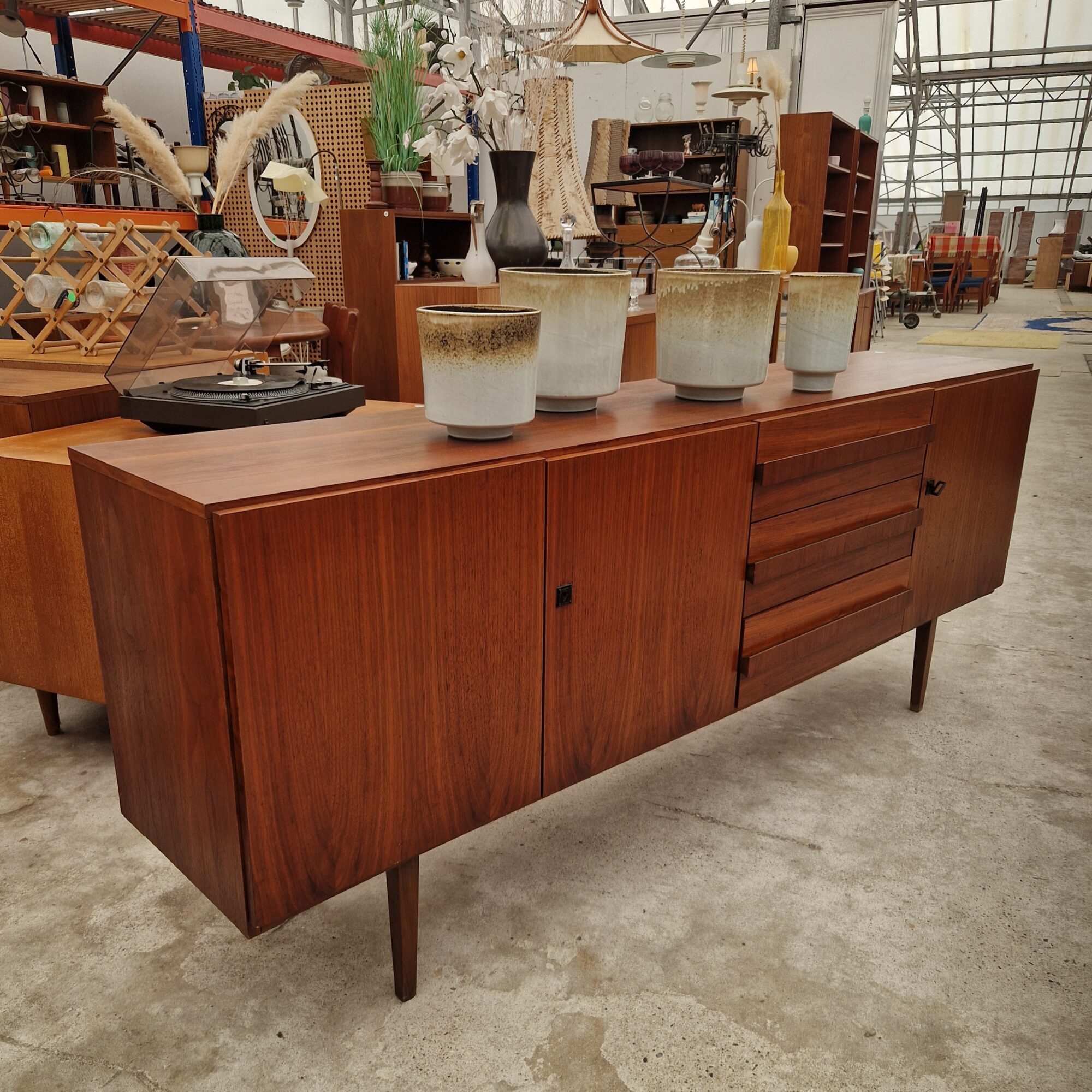 Vintage dressoir 210cm