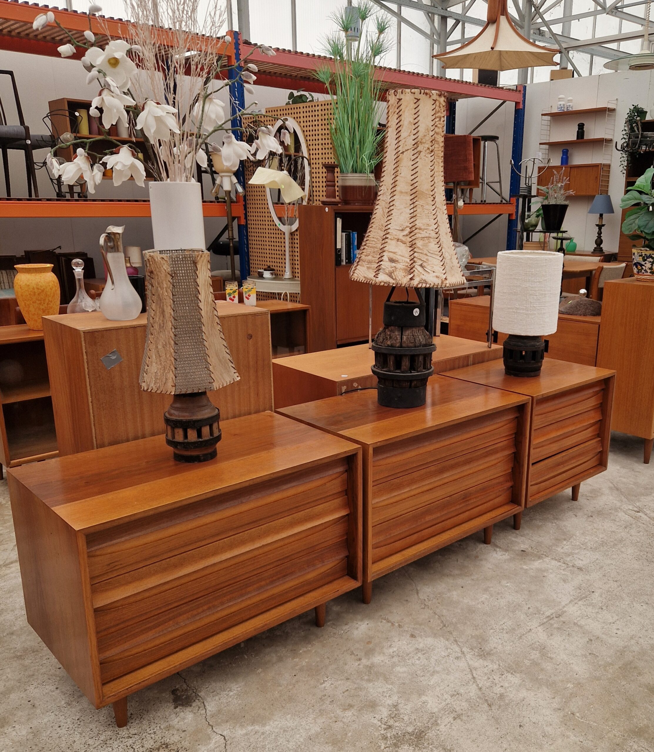 Drie vintage ladenkastjes ook als een dressoir tvmeubel 220cm - Afbeelding 3