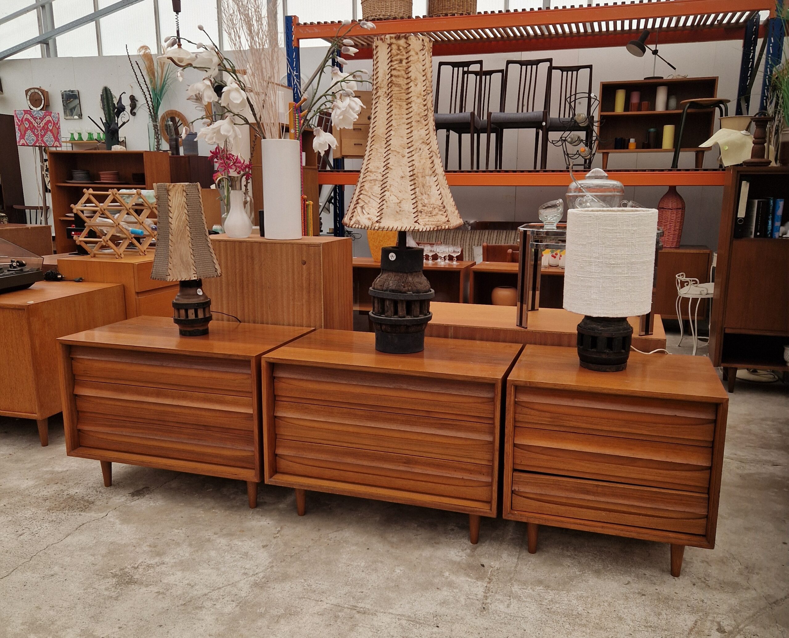 Drie vintage ladenkastjes ook als een dressoir tvmeubel 220cm