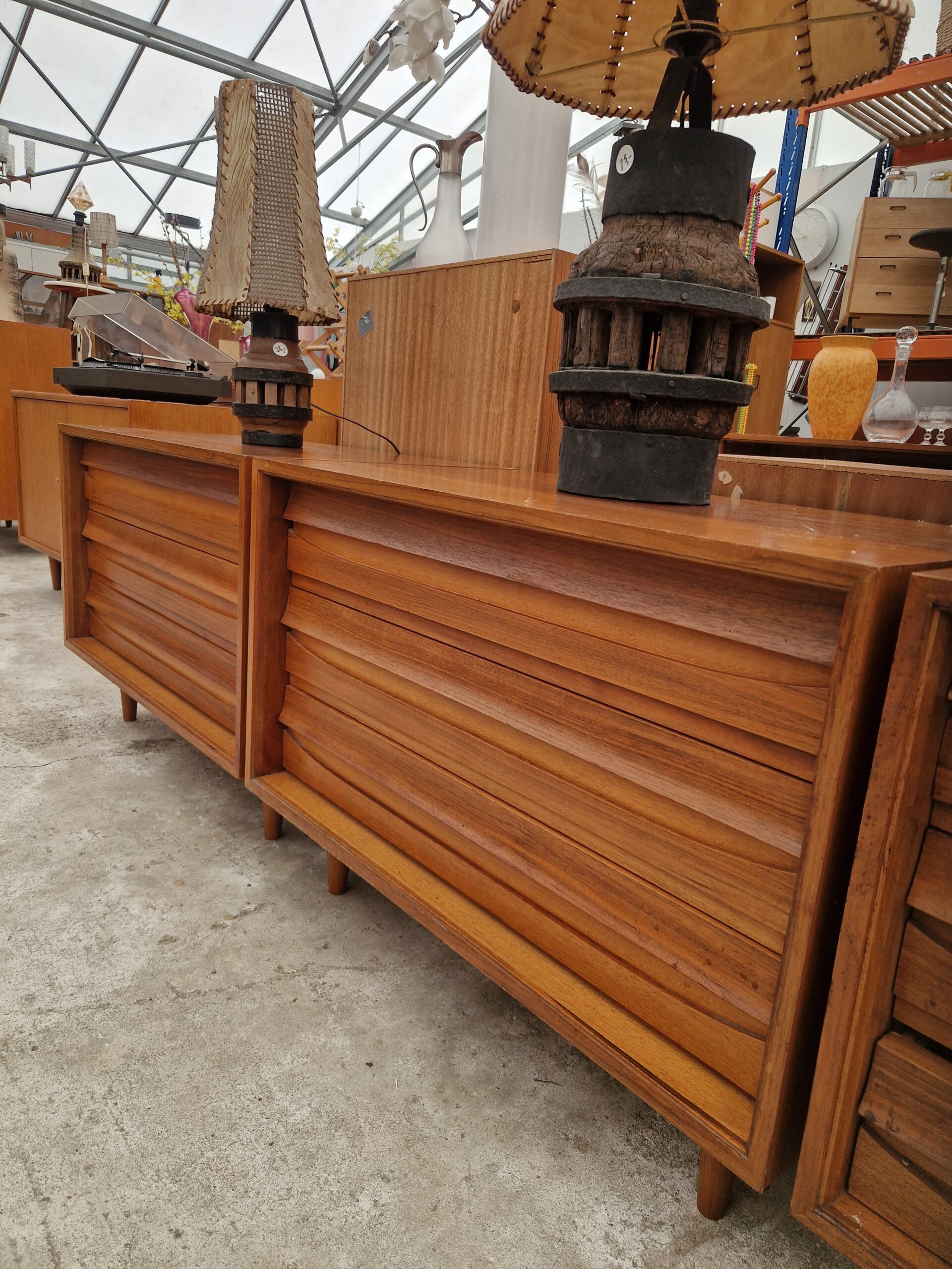 Drie vintage ladenkastjes ook als een dressoir tvmeubel 220cm - Afbeelding 5
