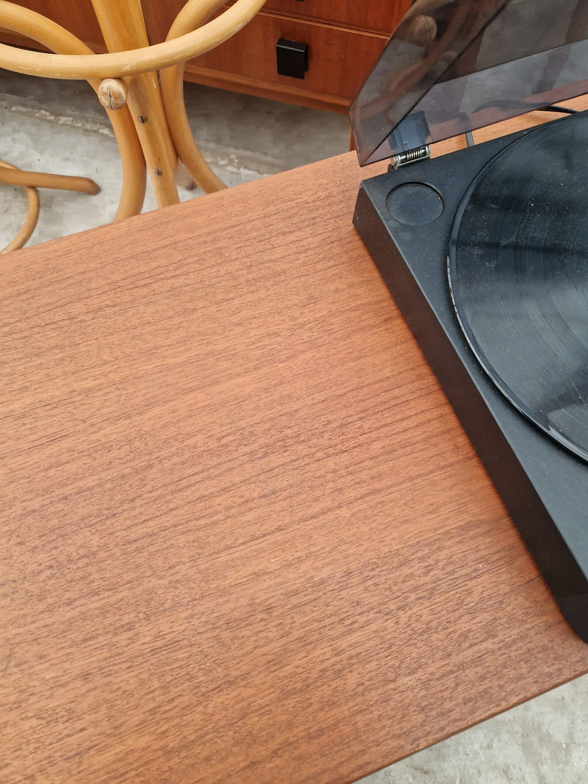 Deens Vintage platenspeler kastje