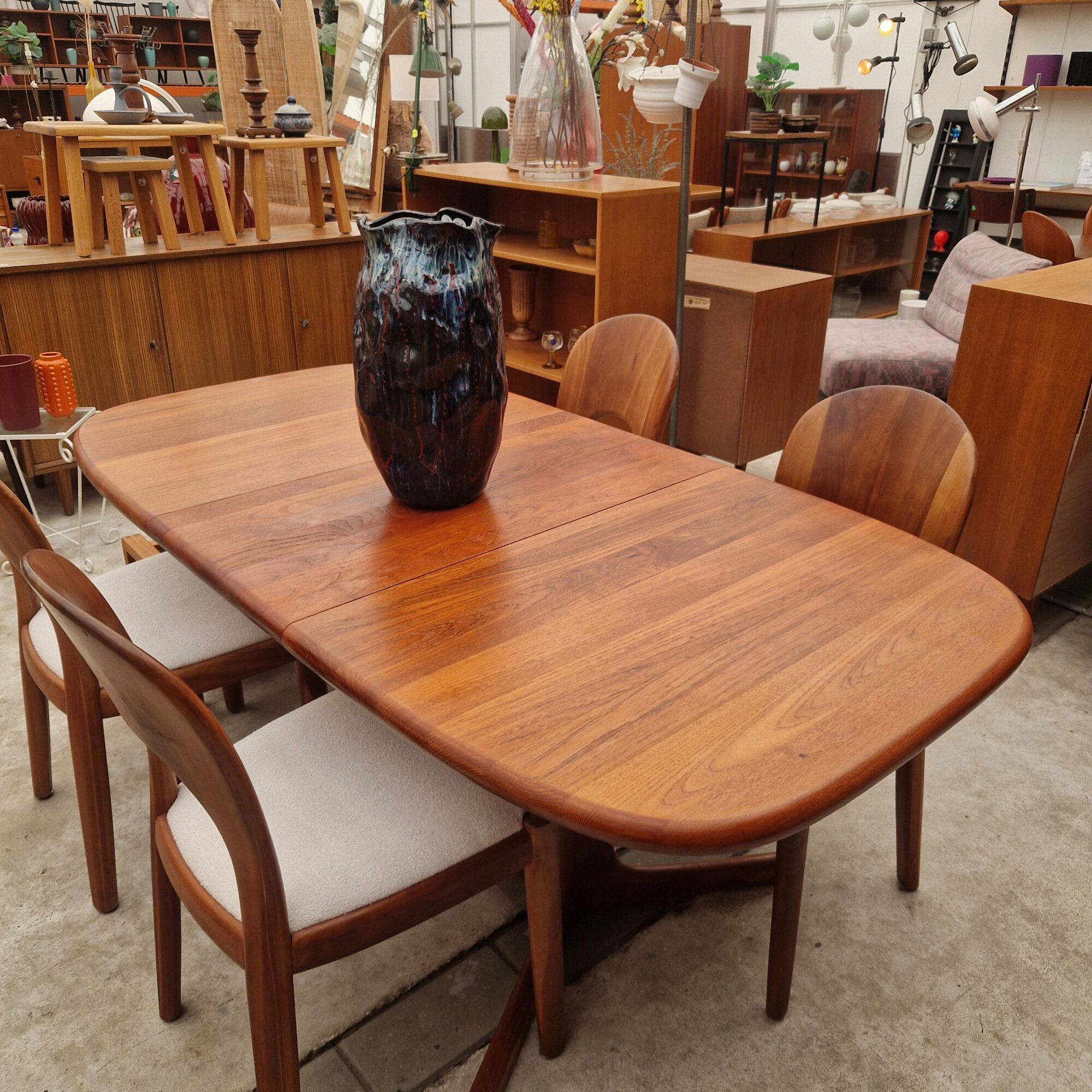 Morten Vintage eetkamerstoelen