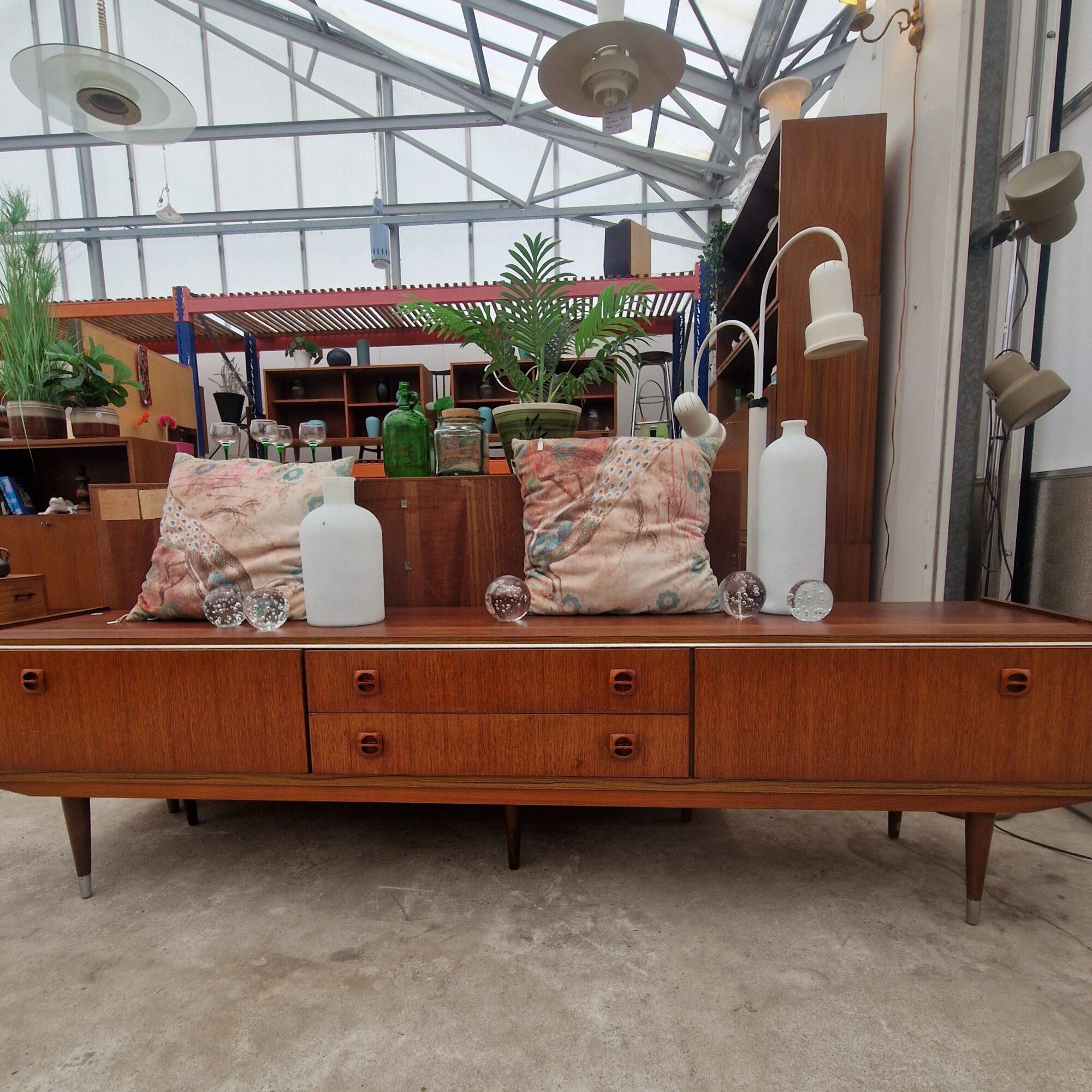Vintage TVmeubel 222cm