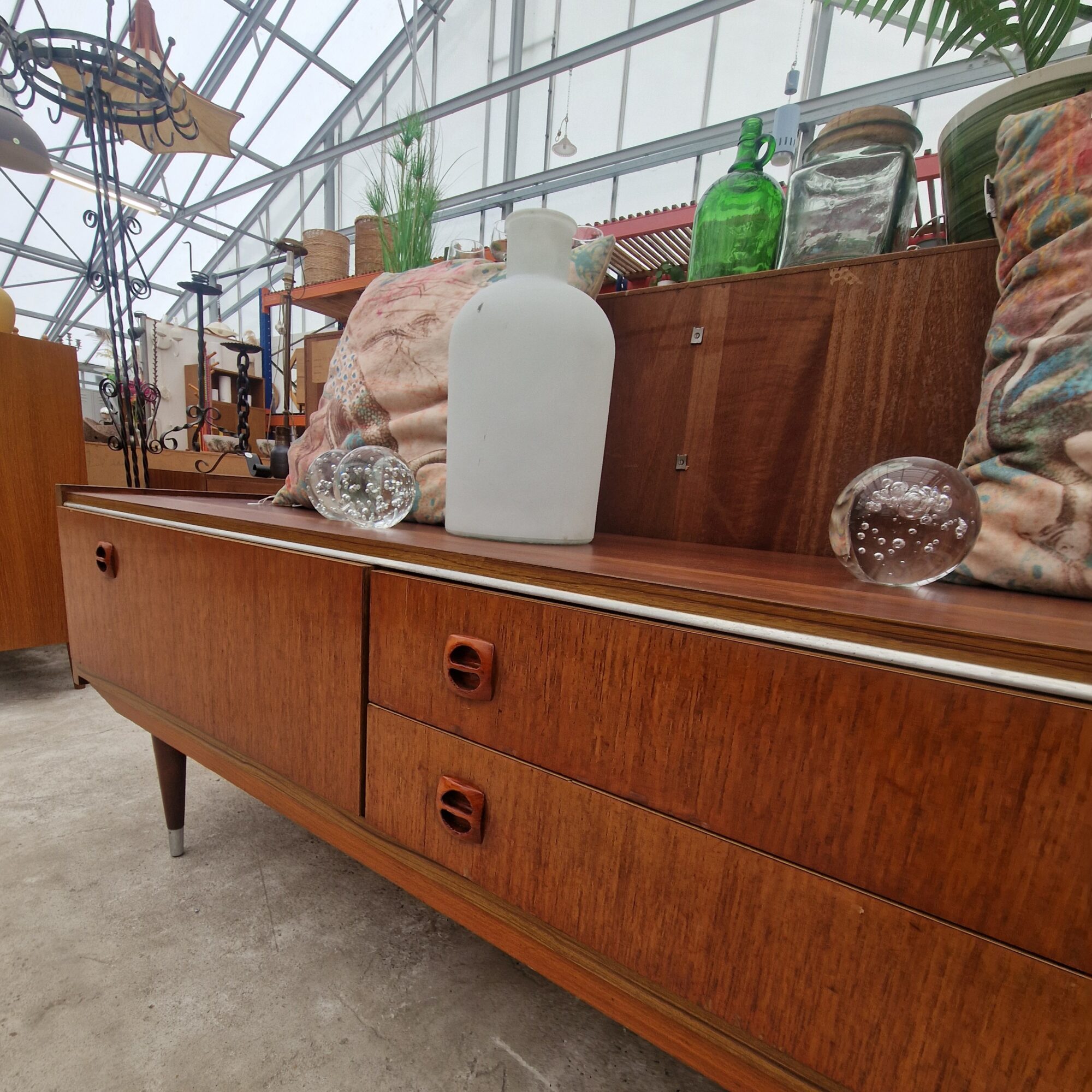 Vintage TVmeubel 222cm