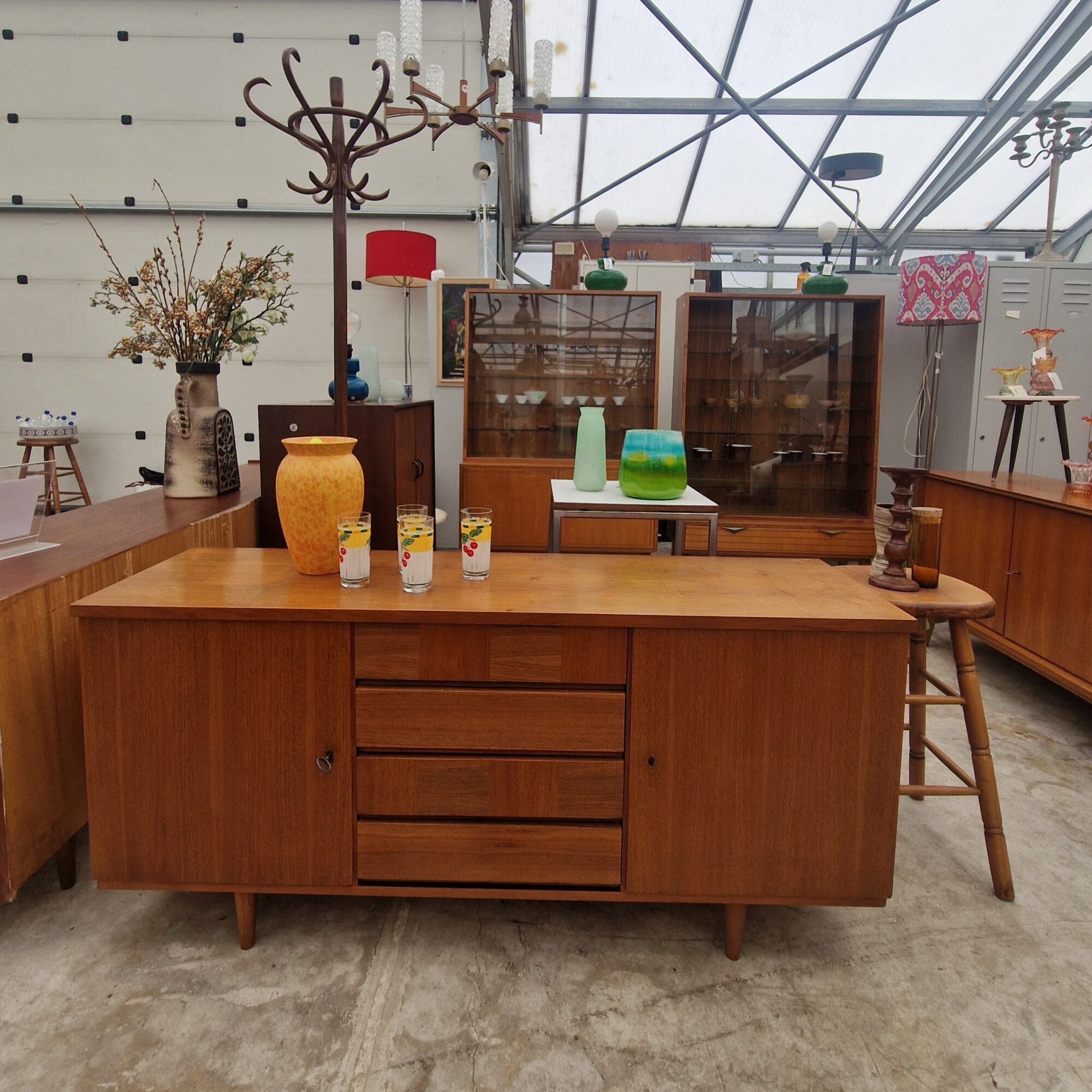 Vintage dressoir 150cm