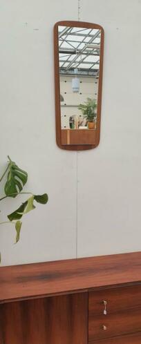 vintage spiegel met teakhouten achterplaat